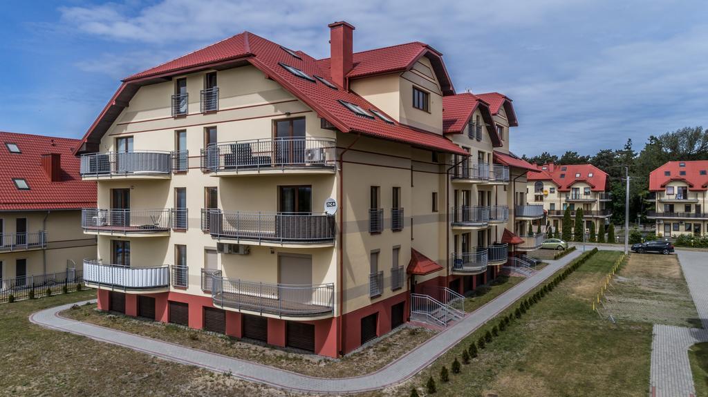 Na Fali Apartament W Karwi Karwia Exterior photo